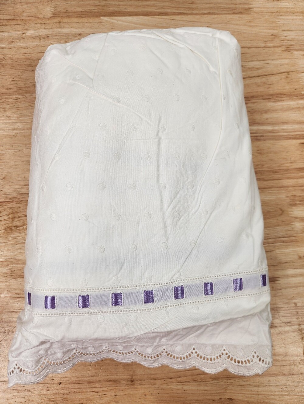 Pottery Barn Kids White Full Bed Skirt New 13" Drop Cotton Swiss Dot Ribbon NOS